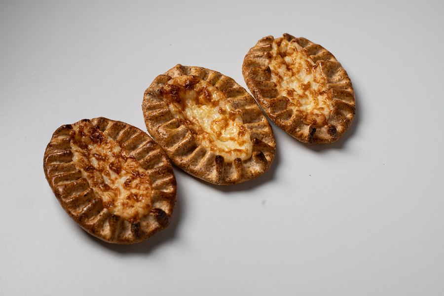 Three Karelian pies